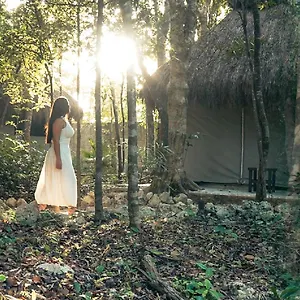 Natura Glamping Akumal